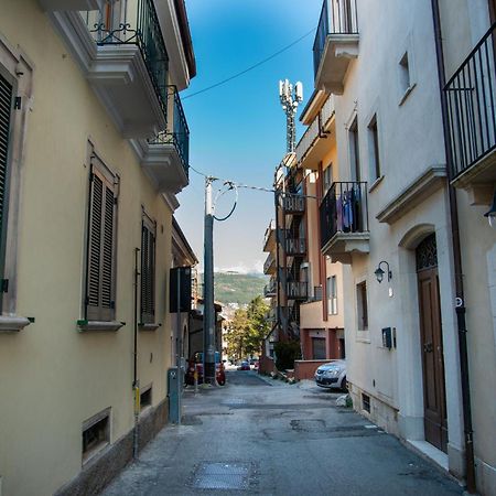 Apartament Casa Fedele LʼAquila Zewnętrze zdjęcie